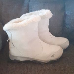 THE NORTH FACE Tan/Cream Snow Winter Boots
